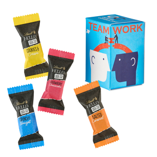Mini Promo-Tower mit Hello Mini Stick Mix von Lindt